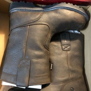 Wolverine Steel Toe size 9.5 Mens Never worn .